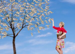 Read more about the article The Upper-Class Spending Spree: A Recruiter’s Goldmine